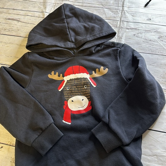 Carters toddlee boys christmas outfit - Picture 3 of 12